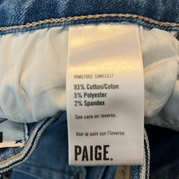 Paige Jax Cut Off Shorts
Womens Size 28 Blue Kayson
Distressed Raw edge denim. - Picture 9 of 9